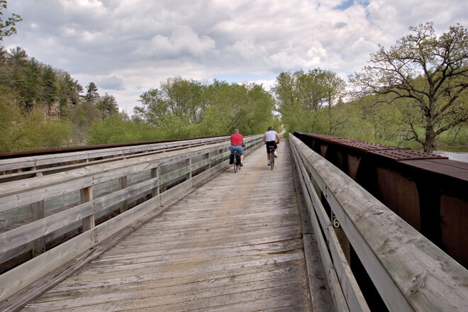 400 State Trail