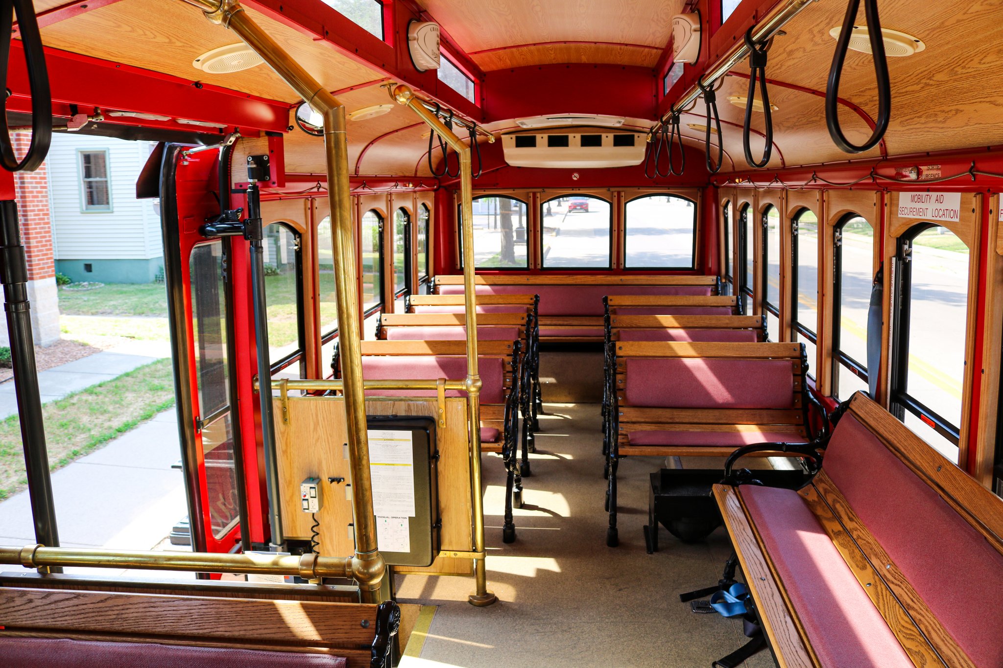 Historic Trolley Tours ExploreLaCrosse