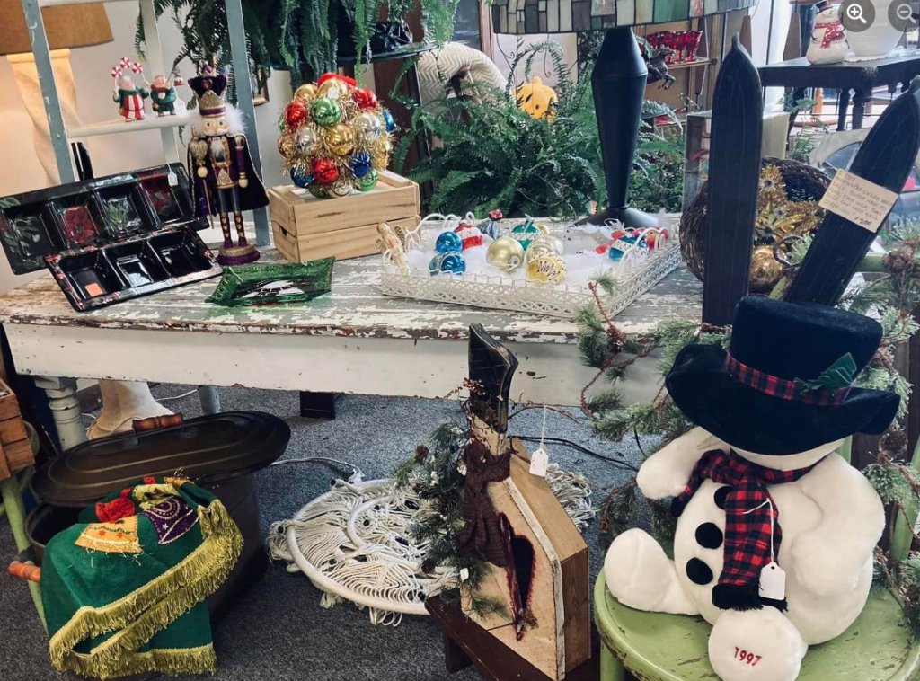 Caledonia Street Antiques ExploreLaCrosse