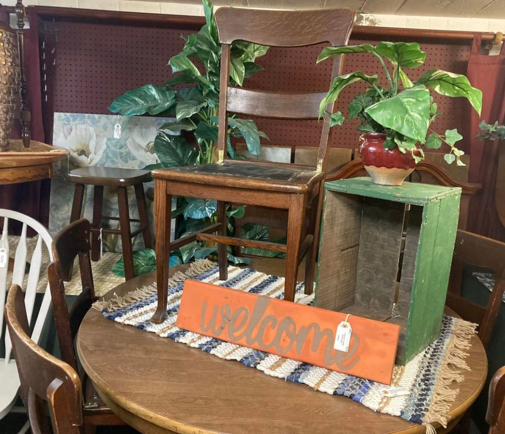 Caledonia Street Antiques ExploreLaCrosse