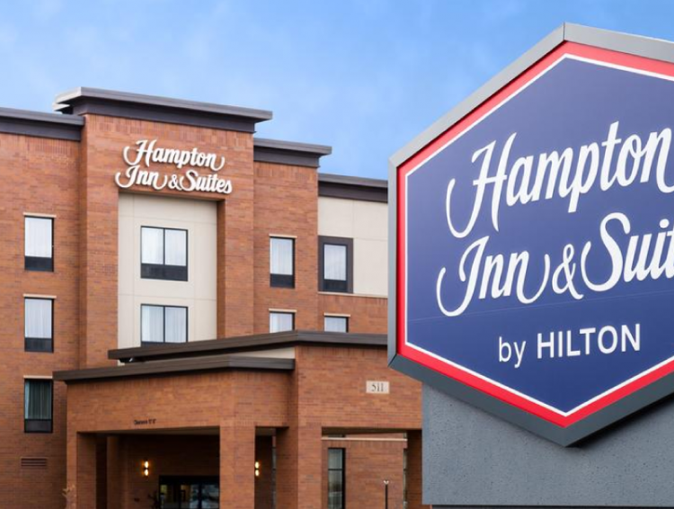 hampton-inn-suites-downtown-explorelacrosse