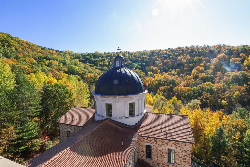 A view point of the top of the Shrine during fall colors