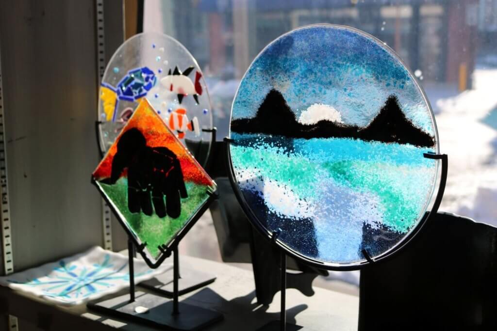 image-glass-pretty-in-window