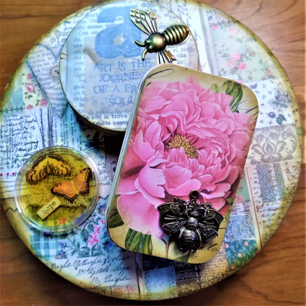 treasure tins1