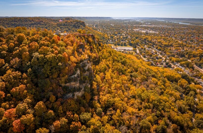aerial photo of grandad bluff with golden orange colors for fall