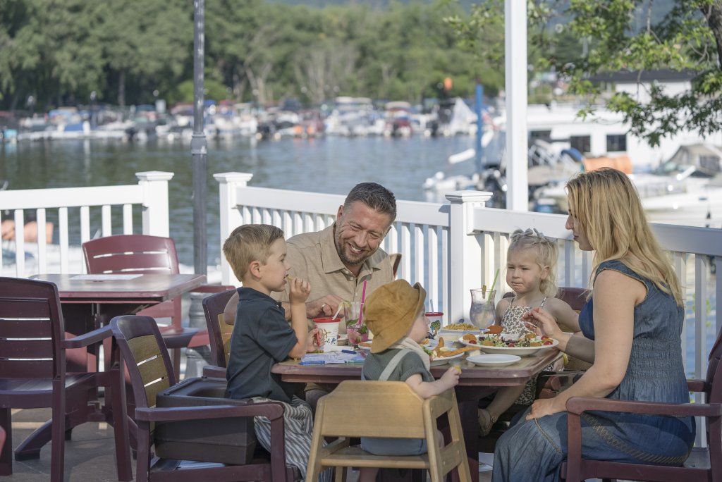 Family dining at Huck Finn's in La Crosse, Wisconsin
