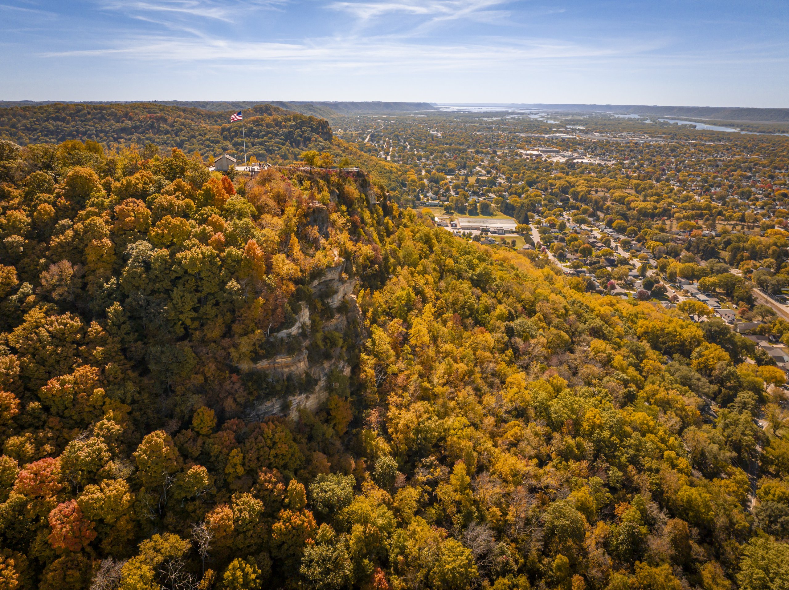 Reasons to Visit Each Season 17 Aerial of fall color along the Grandad Bluff area of La Crosse, Wisconsin.