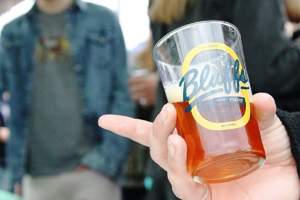 BTB sampling glass photo