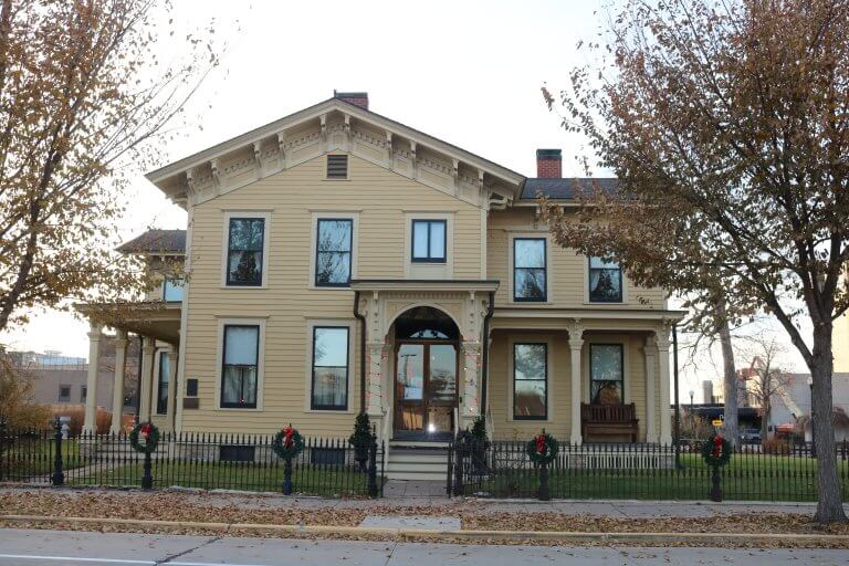 Hixon house