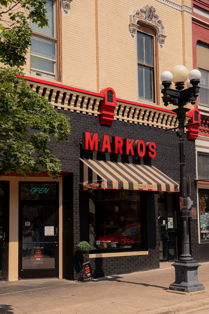 Markos store front