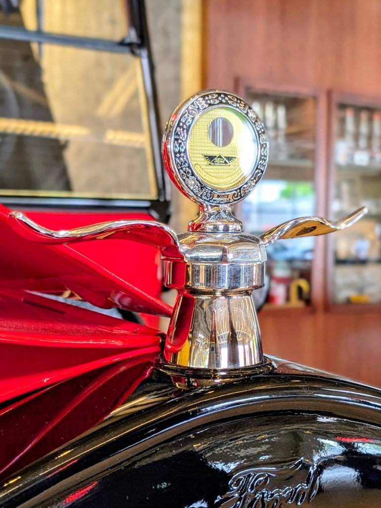 Car at Dahl Auto Museum