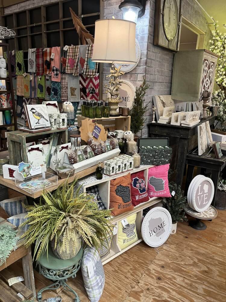 Holiday Shopping Made Easy image-shopping-treehouse-gifts