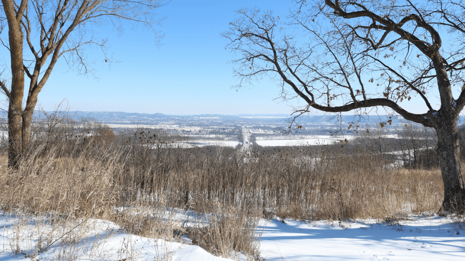 Explore the La Crosse Region Explore the La Crosse Region