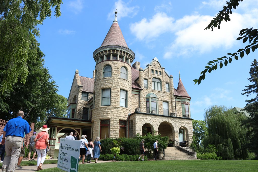 Explore with Our Trolley Tours