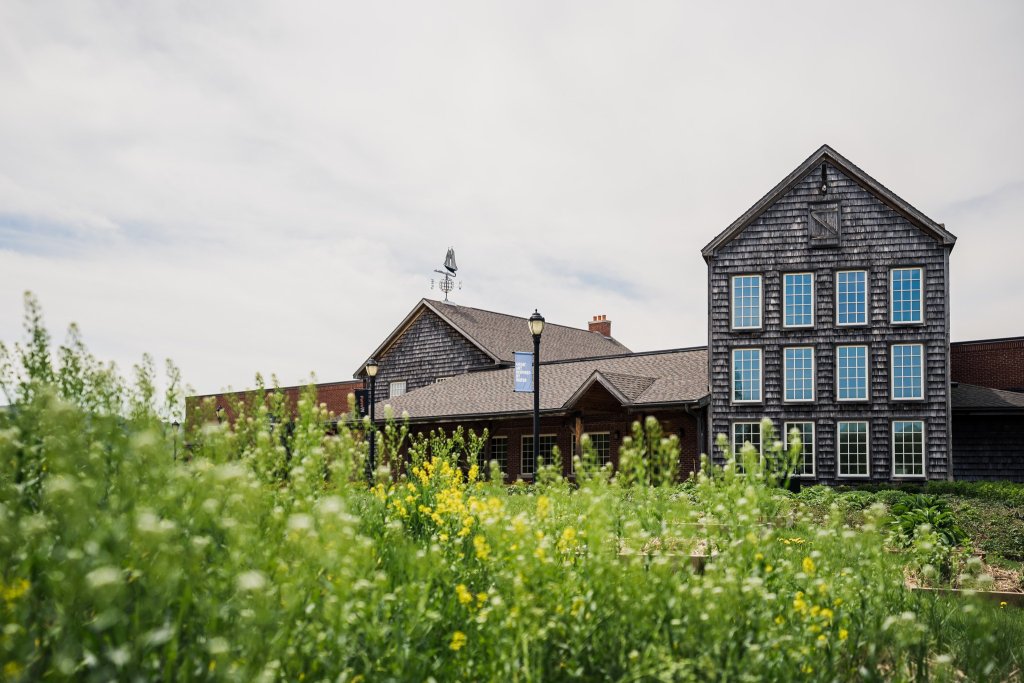 Minnesota Marine Art Museum
