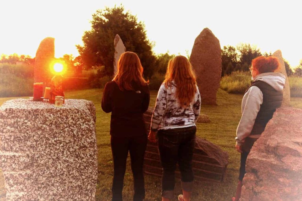 Summer Solstice Sunrise Observance at Kinstone