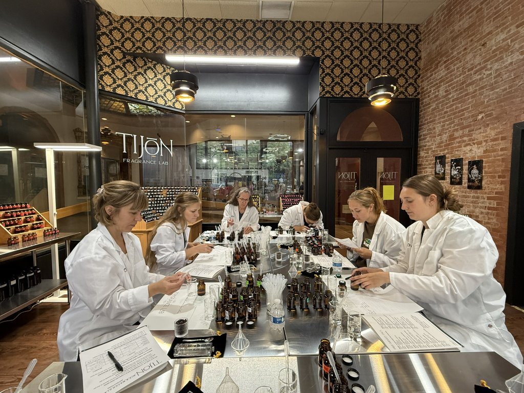 Tijon Fragrance Lab