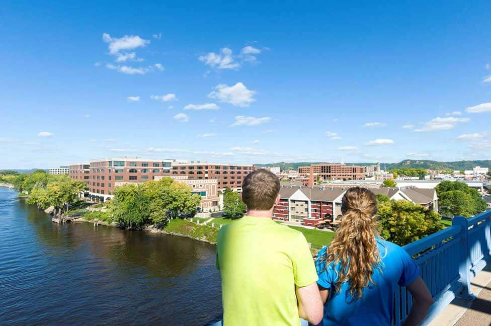 Big Blue Bridge Brand Photo